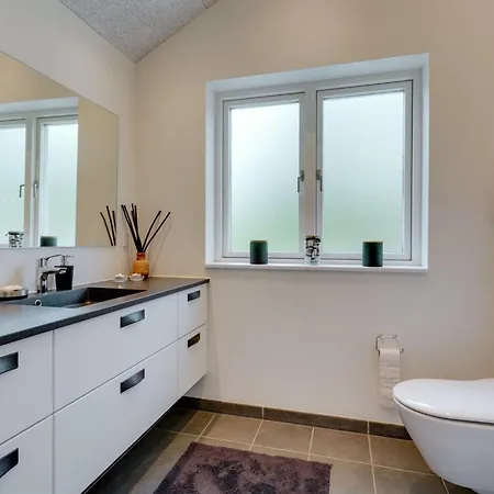 Adela - 1km From The Sea By Interhome Feriehus Ebeltoft